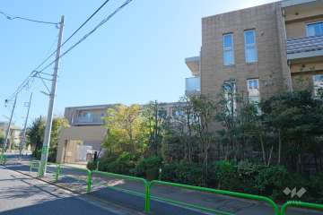 プラウド富士見ヶ丘コートテラスの外観（北側から）