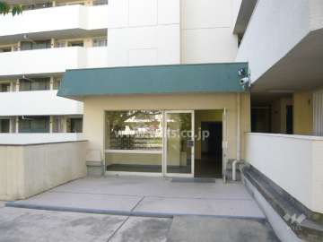 E棟のエントランス