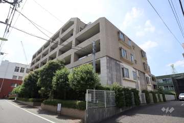 世田谷烏山ガーデンハウスの外観（南東側から）