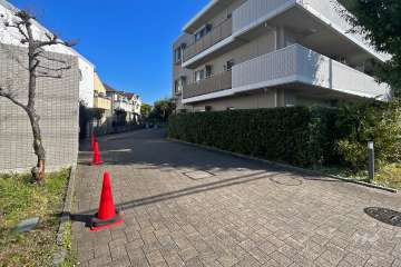駐車場出入口
