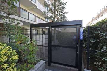 駐輪場の出入り口