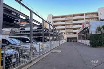 敷地内駐車場（屋外機械式）