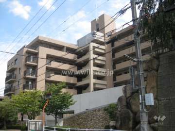 夙川パークマンションの外観（北西側から）