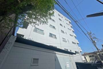 笹塚マンションの外観（東側から）