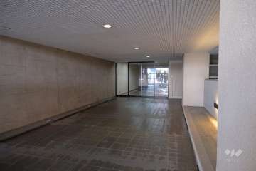 エントランスアプローチ