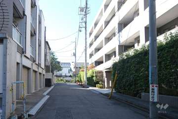 敷地東側道路の前面道路