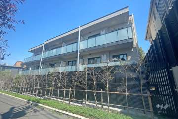 オープンレジデンシア下北沢の外観（南西側から）