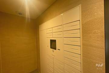 共用ポストと宅配ボックス