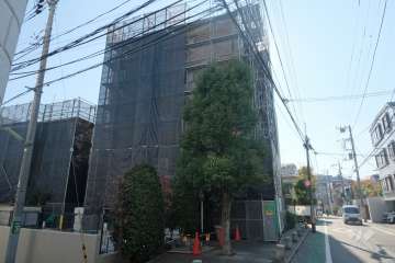 フェアロージェ北沢の外観（北西側から）