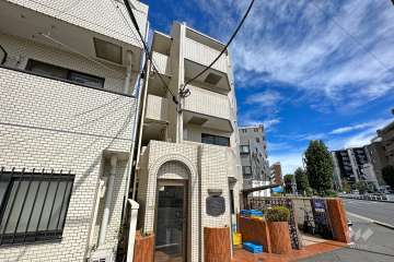 メゾンドマルシェの外観（北西側から）