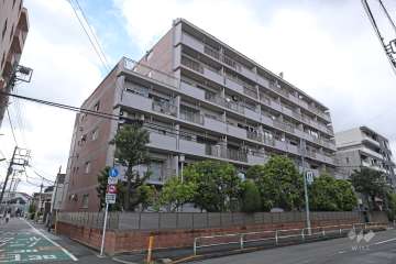 日生野沢マンションの外観（南西側から）