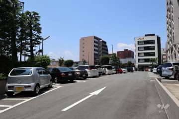敷地内駐車場（屋外平面式）