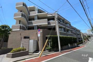 D'グランセ駒沢大学の外観（北東側から）