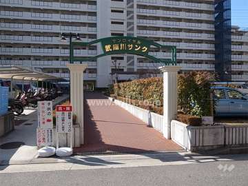 エントランスアプローチ