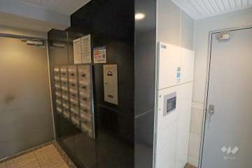 共用ポストと宅配ボックス