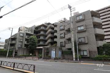 フォルスコート学芸大学の外観（北西側から）