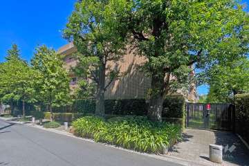 ヒルズ学芸大学の外観（北側から）