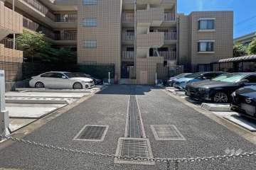 敷地内駐車場（屋外機械式）