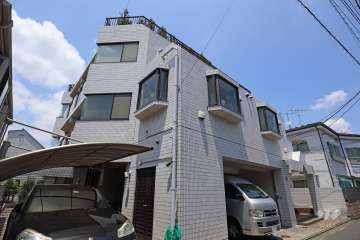 グランメルシー駒沢の外観（南側から）