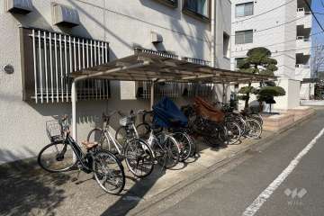 駐輪場（屋根あり）
