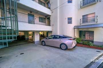 敷地内駐車場（屋外平面式）