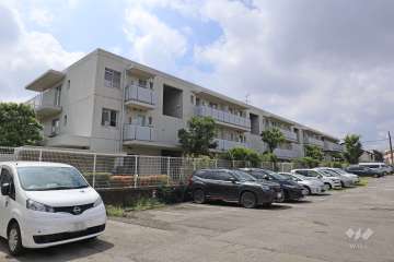 パークハイム用賀一丁目の外観（北東側から）