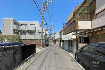 敷地北側の全面道路
