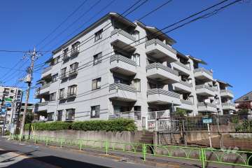 コープ野村用賀の外観(南西側から)