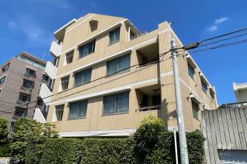 用賀パークハウスの外観（東側から）　