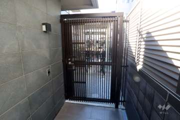 駐輪場の出入り口