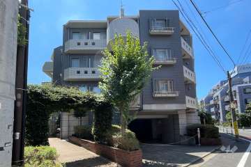 クレッセント用賀の外観（北東側から）