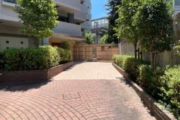 エントランスアプローチ