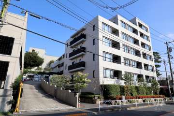 ウェリス用賀の外観（北西側から）