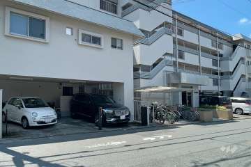 敷地内駐車場（屋内平面式・屋外平面式）