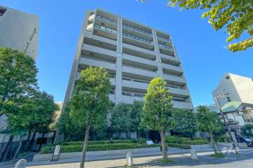 ライオンズステーションプラザ用賀の外観（南西側から）