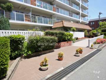 エントランスアプローチ