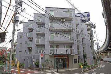 パークサイド用賀の外観（南西側から）