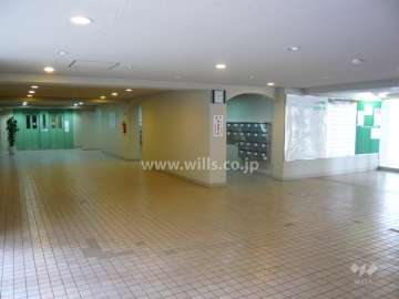 エントランスホール