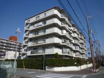 ジークレフ武庫川の外観（南西側より）