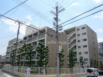 新甲子園マンションの外観（北西側から）