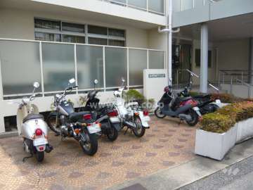バイク置場