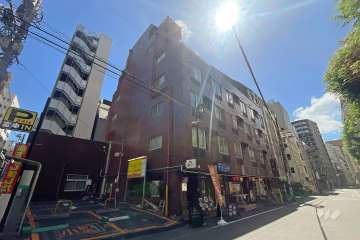 トーア岩本町マンションの外観（北側から）
