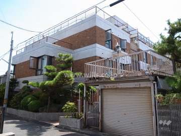 シーサイドハイツ甲子園の外観（北西側から）