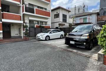 敷地内駐車場(屋外平面式)