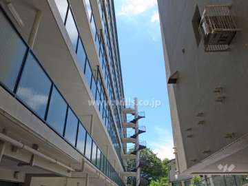 建物の北西面