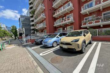 敷地内駐車場（屋外平面式）