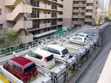 敷地内駐車場（機械式）