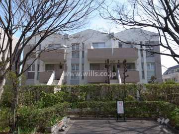 タウンハウス夙川（A棟）の外観（西側から）