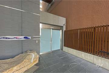 屋内に設けられた駐輪場