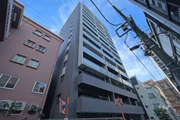 アデニウム東神田の外観（北側から）